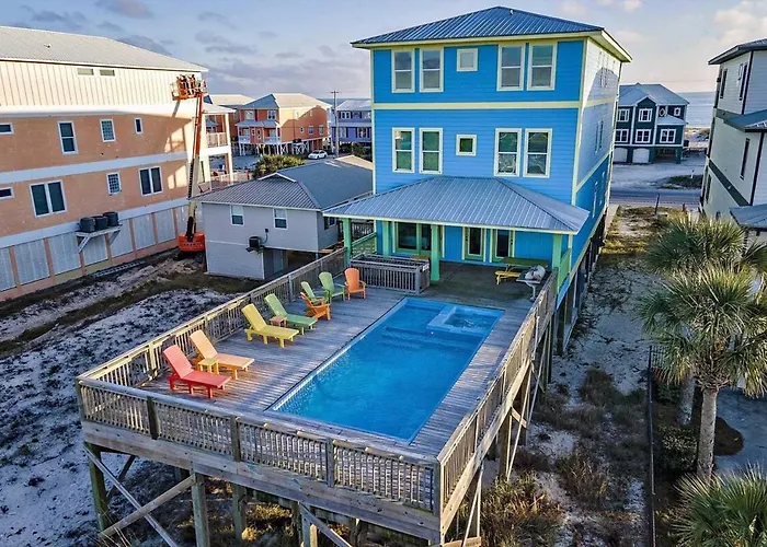 N Breezy 10 Bedroom Pool