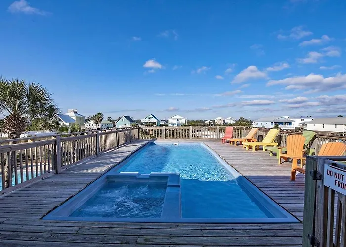 N Breezy 10 Bedroom Pool *